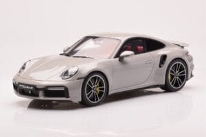 Porsche 911 992 Turbo S Crayon Szary GT Spirit 1:18 GT431