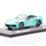 Porsche 911 992 Turbo S Mint Zielony Minichamps 1:43 - image 2 of 4