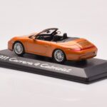 Porsche 911 997 Carrera 4 Kabriolet Pomarańczowy Metaliczny Minichamps 1:43 - image 3 of 4