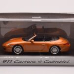 Porsche 911 997 Carrera 4 Kabriolet Pomarańczowy Metaliczny Minichamps 1:43 - image 4 of 4