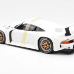 Porsche 911 GT1 Biały UT Models 1:18 - image 5 of 6
