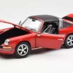 Porsche 911 Targa S Czerwony Schuco 1:18 450036200 - image 2 of 9