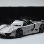 Porsche 918 Spyder Prototyp Szary Metalik Minichamps 1:18 - image 7 of 7