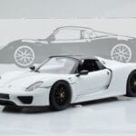 Porsche 918 Spyder Weissach Package Biały Z Czarnymi Felgami Minichamps 1:18 - image 9 of 9