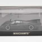 Porsche 962 Dauer Street Czarny Mat Minichamps 1:43 - image 4 of 4