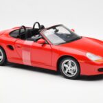 Porsche Boxster 986 Czerwony UT Models 1:18 - image 4 of 6