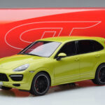 Porsche Cayenne GTS 92A Peridot Zielony GT Spirit 1:18 - image 6 of 6