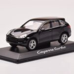 Porsche Cayenne 92A Turbo Czarny Minichamps 1:43 - image 2 of 4