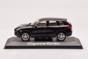 Porsche Cayenne 92A Turbo Czarny Minichamps 1:43