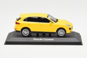 Porsche Cayenne 92A Żółty MaxiChamps 1:43