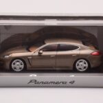 Porsche Panamera 970 4 Beżowy Metaliczny Minichamps 1:43 - image 4 of 4