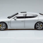 Porsche Panamera 970 Turbo Srebrny Norev 1:18 - image 4 of 7