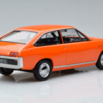 Renault 15 TL Pomarańczowy Norev 1:18 - image 2 of 6