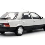 Renault 25 Phase 1 V6 Injection Srebrny Otto 1:18 OT1070 Żywica - image 2 of 5