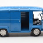 Renault Estafette Saviem Niebieski Norev 1:18 - image 5 of 11