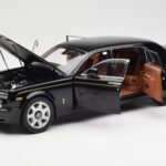 Rolls-Royce Phantom VII EWB Diamond Czarny Kyosho 1:18 08841DBK2 - image 2 of 8