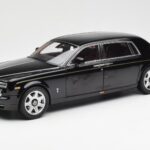 Rolls-Royce Phantom VII EWB Diamond Czarny Kyosho 1:18 08841DBK2