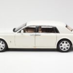 Rolls-Royce Phantom VII EWB English Biały Kyosho 1:18 08841EW2 - image 4 of 8
