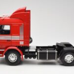 Scania 143M 470 Topline Czerwony MCG 1:18 MCG18142 - image 4 of 8