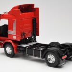 Scania 143M 470 Topline Czerwony MCG 1:18 MCG18142 - image 5 of 8