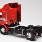 Scania 143M 470 Topline Czerwony MCG 1:18 MCG18142 - image 7 of 8