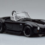 Shelby Cobra 427 S/C Czarny Kyosho 1:18 - image 5 of 9