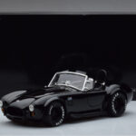 Shelby Cobra 427 S/C Czarny Kyosho 1:18 - image 9 of 9