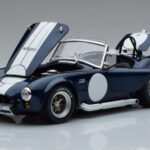 Shelby Cobra 427 S/C Ciemnoniebieski Kyosho 1:18 - image 2 of 9