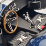 Shelby Cobra 427 S/C Ciemnoniebieski Kyosho 1:18 - image 7 of 9