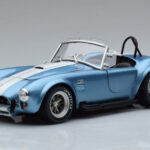 Shelby Cobra 427 S/C Jasnoniebieski Kyosho 1:18