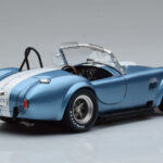 Shelby Cobra 427 S/C Jasnoniebieski Kyosho 1:18 - image 3 of 9