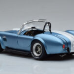 Shelby Cobra 427 S/C Jasnoniebieski Kyosho 1:18 - image 6 of 9