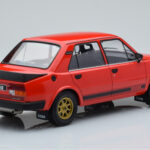 Skoda 130 LR Czerwony IXO 1:18 - image 2 of 6