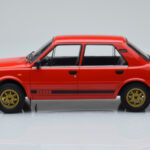 Skoda 130 LR Czerwony IXO 1:18 - image 3 of 6