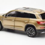 Skoda Kodiaq Złoty FAW 1:18 ZSX000001GOL - image 7 of 8