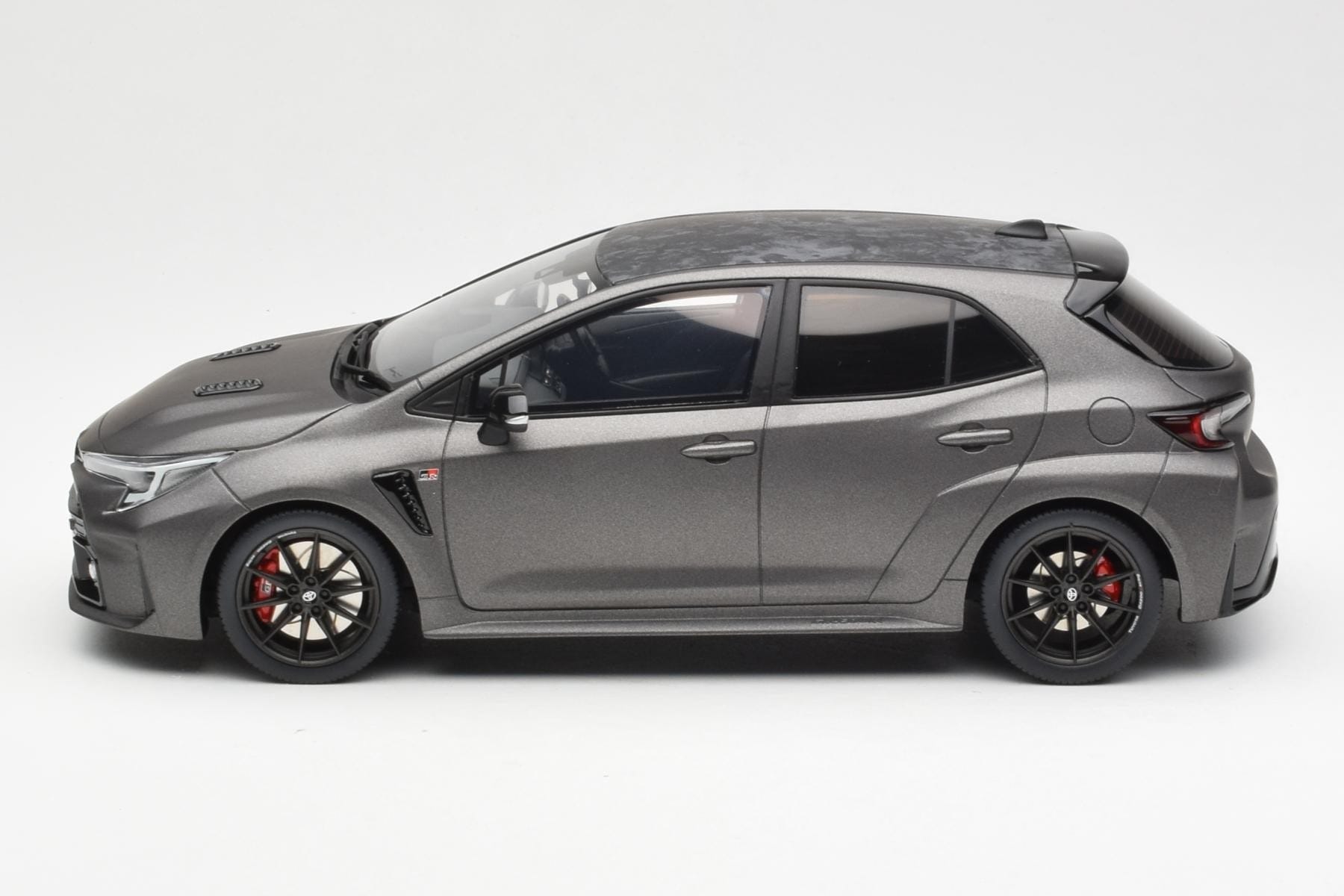 Toyota GR Corolla Morizo Edition Szary Otto 1:18 OT451 Żywica — zdjęcie 3 z 6