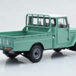 Toyota Land Cruiser 40 4x4 Pickup Zielony Kyosho 1:18 - image 4 of 8