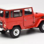 Toyota Land Cruiser FJ40 Van Czerwony Kyosho 1:18 08971R - image 3 of 8