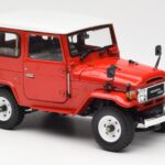 Toyota Land Cruiser FJ40 Van Czerwony Kyosho 1:18 08971R - image 6 of 8
