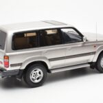 Toyota Land Cruiser HDJ80 Beżowy Metalic Otto 1:18 OT438 - image 2 of 6