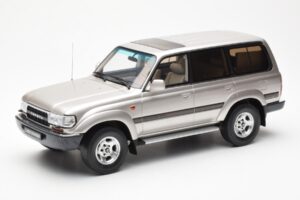 Toyota Land Cruiser HDJ80 Beżowy Metalic Otto 1:18 OT438