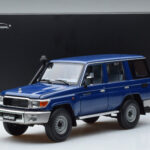Toyota Land Cruiser J76 Niebieski Almost Real 1:18 - image 7 of 7