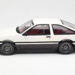 Toyota Sprinter Trueno AE86 Biały Otto 1:18 OT444B - image 3 of 6