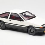 Toyota Sprinter Trueno AE86 Biały Otto 1:18 OT444B - image 4 of 6