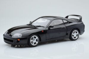 Toyota Supra A80 Czarny LCD 1:18 LCD18020-BL