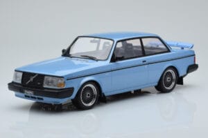 Volvo 240 Turbo Jasnoniebieski IXO 1:18 18MCC090