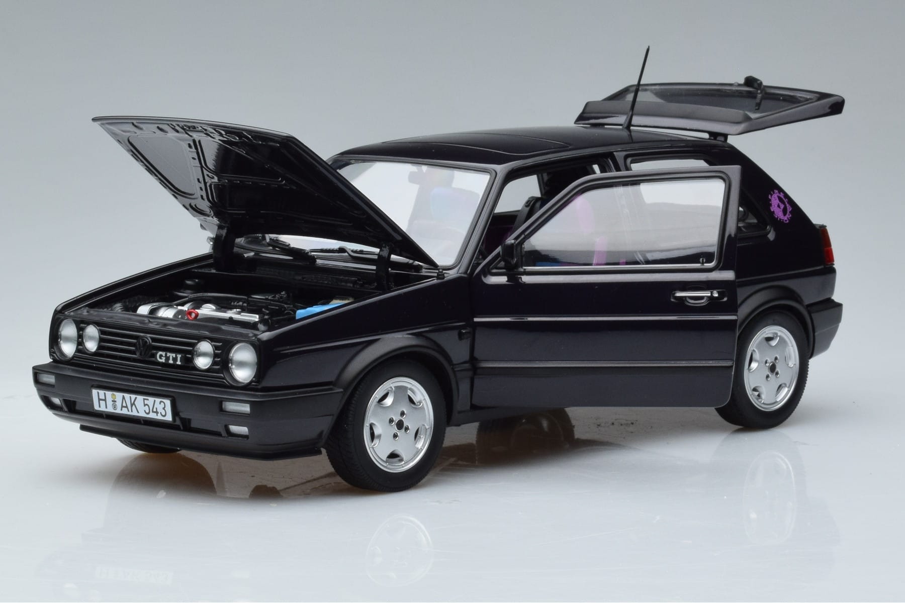 Volkswagen Golf GTI Mk2 Fire and Ice Fioletowy Norev 1:18 188558 Metal — zdjęcie 2 z 7