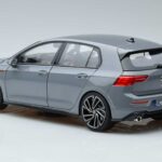 Volkswagen Golf GTI Mk8 Norev 1:18 188590 Metal - image 6 of 7