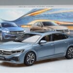 Volkswagen Passat B8 Niebieski FAW 1:18 ZVF000003A Metal - image 7 of 7