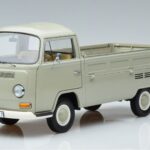 Volkswagen T2a Pickup Edycja 50. Rocznicy Schuco 1:18 450019800 Metal